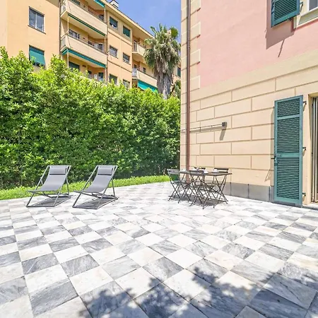 Dei Mille Roomy Flat Genova