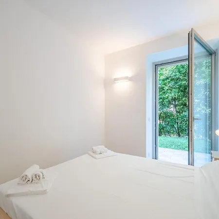 Dei Mille Roomy Flat Genova